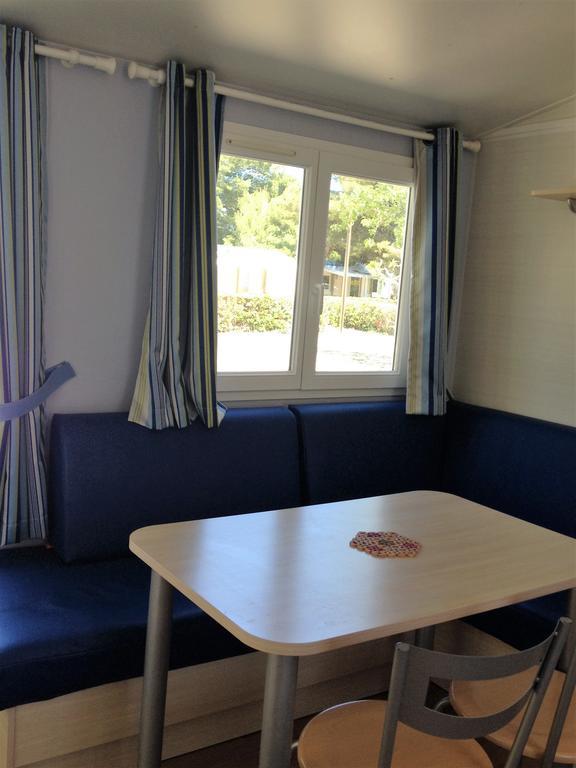 Mobil Home De Patricia Et Franck Нарбон-Плаж Екстериор снимка